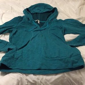 Women’s half zip long sleeve workout top